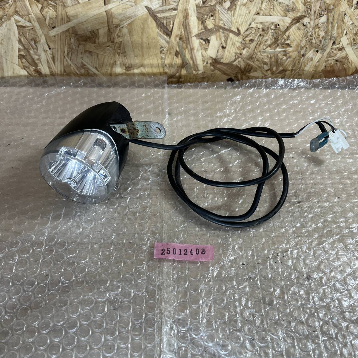 【H】 パナソニック Gyutto ギュット 品番 BE-ENM634P ENM634 電動アシスト自転車 ライト 25012403_画像1