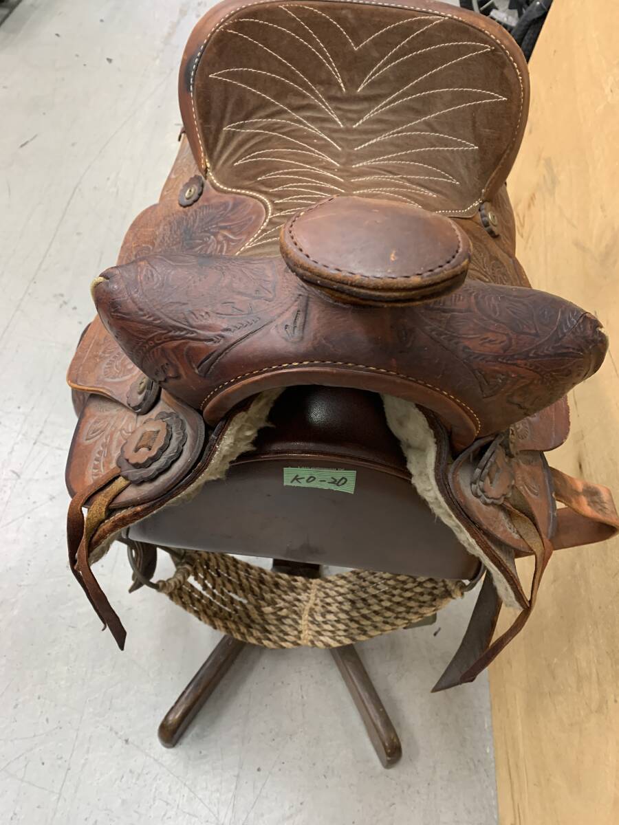 KO-20 当時物 ウエスタン サドル カウボーイ 乗馬 馬具 馬鞍 革 KO-20 当時物 ウエスタン サドル カウボーイ 乗馬 馬具 馬鞍 革
