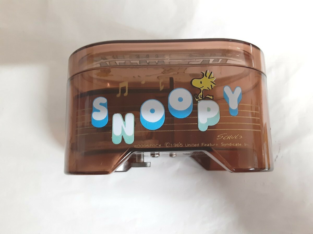 * Snoopy * чай цвет *. женщина. ..* бардачок * музыкальная шкатулка * музыкальная шкатулка * подтверждение рабочего состояния есть *