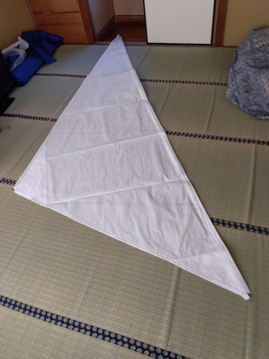ヨットストームジブ ラフ4.05m リーチ3、10m フット2.0m 全長18 ヨットストームジブ ラフ4.05m リーチ3、10m フット2.0m 全長18