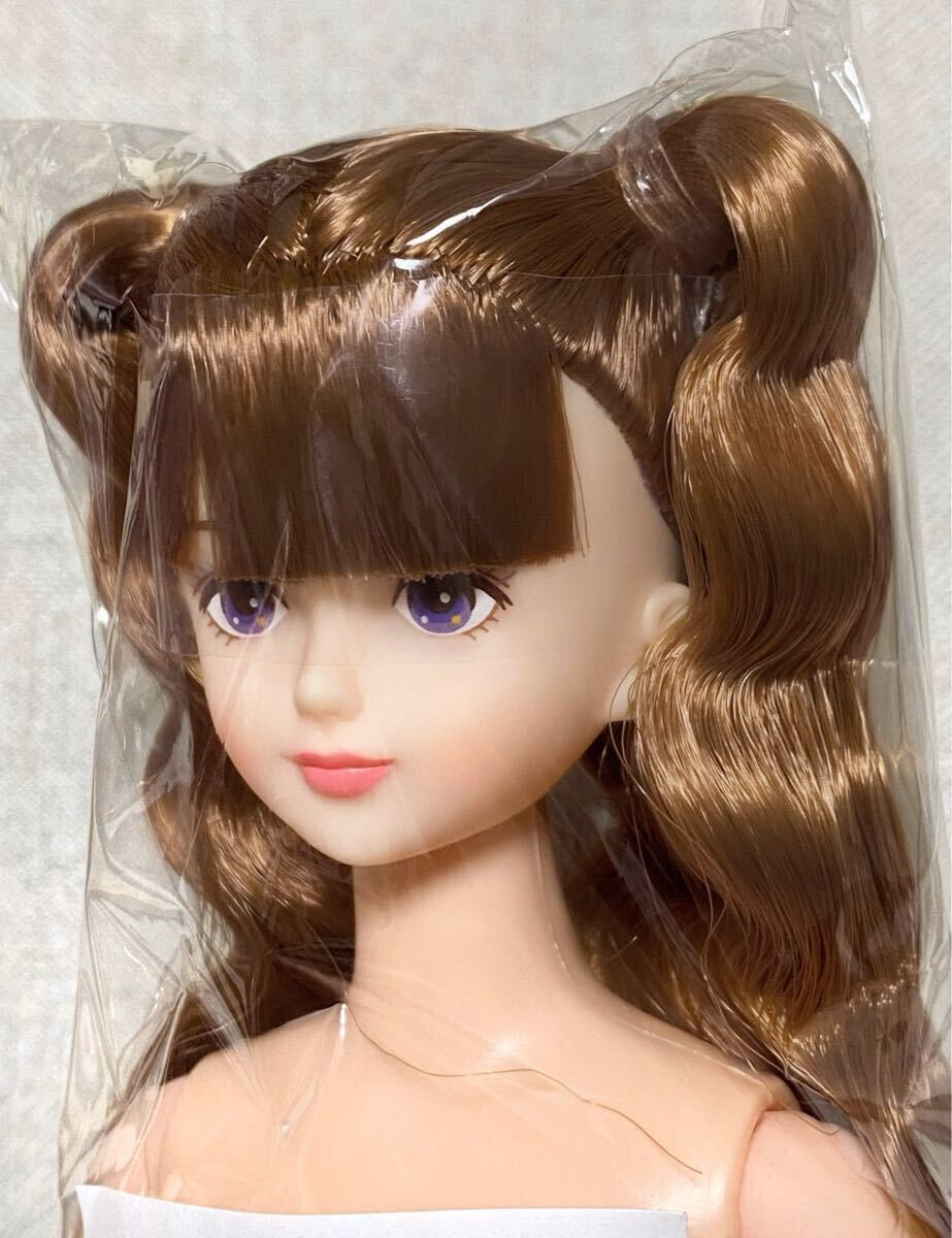 リカちゃんキャッスルおたのしみドール ロベリア