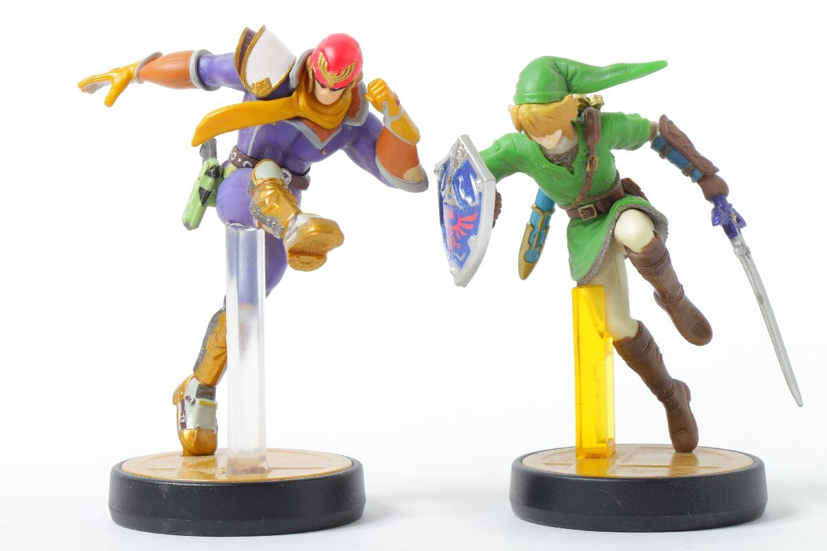 Nintendo* amibo/アミーボ スプラ(アオリ/イカガール Nintendo* amibo/アミーボ スプラ(アオリ/イカガール