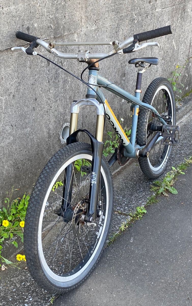 レア カナダのメーカー NORCO ダートジャンプ ストリート MTB レア カナダのメーカー NORCO ダートジャンプ ストリート MTB