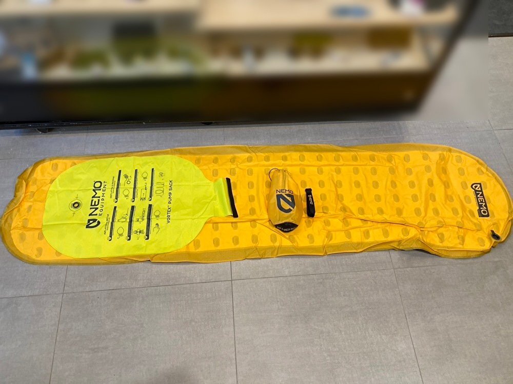 ◆NEMOEQUIPMENT ニーモイクイップメント エアマット アウトドア 袋付き 中古現状◆14092★