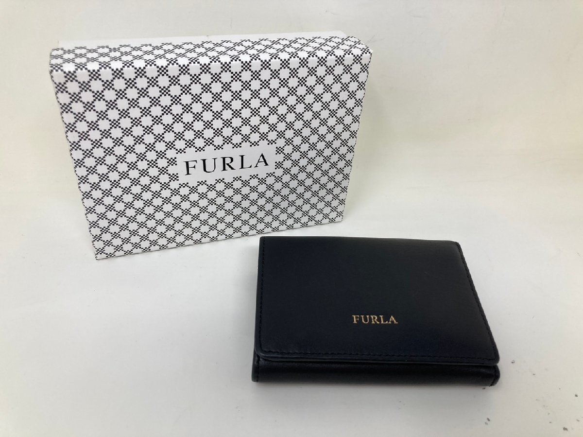 ◆FURLA フルラ 三つ折り財布 黒系 財布 箱・保存袋付き 中古◆8702