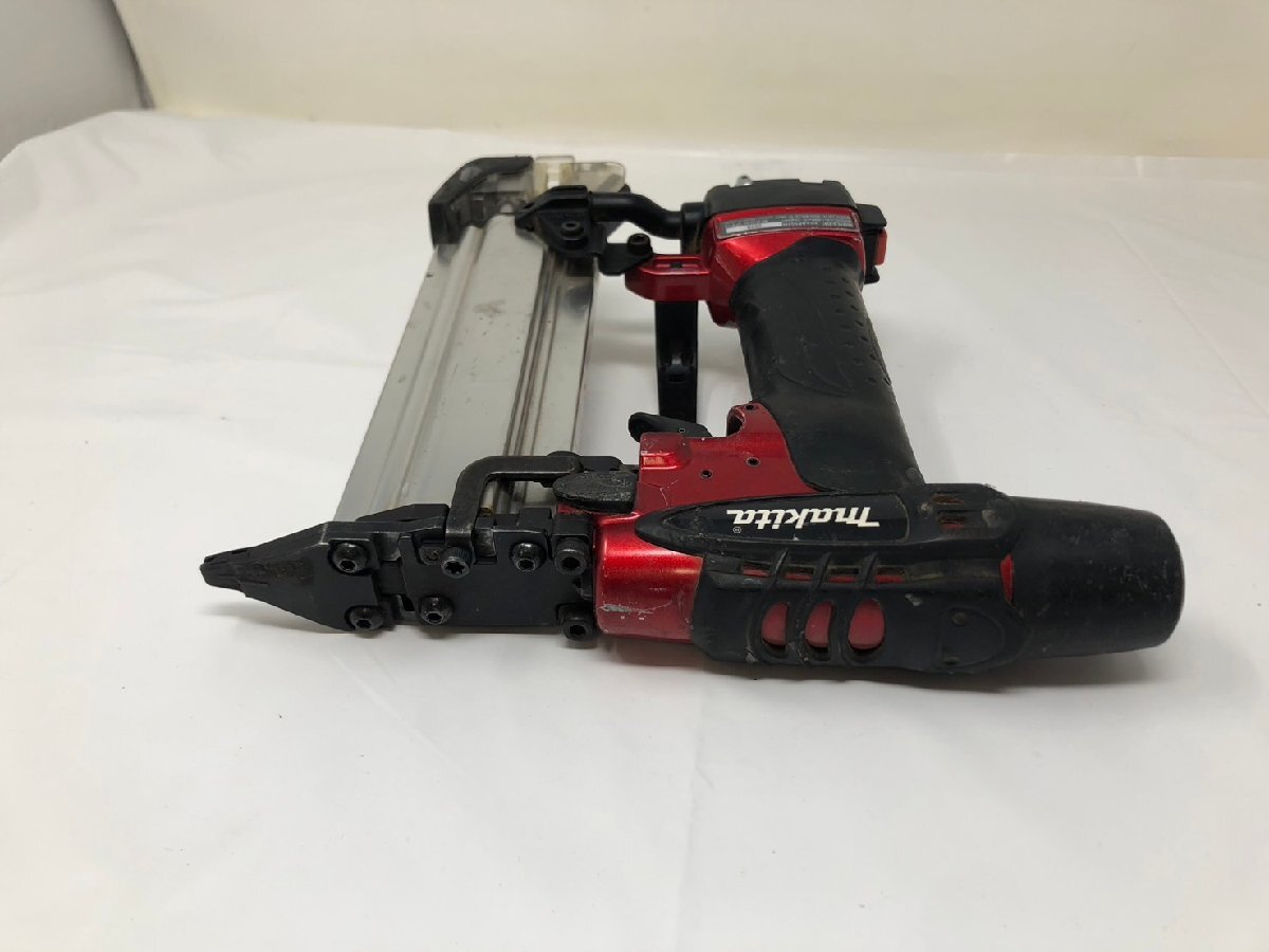 ◇makita マキタ 高圧仕上釘打機 AF551H エア工具 中古◇15222 ◇makita マキタ 高圧仕上釘打機 AF551H エア工具 中古◇15222
