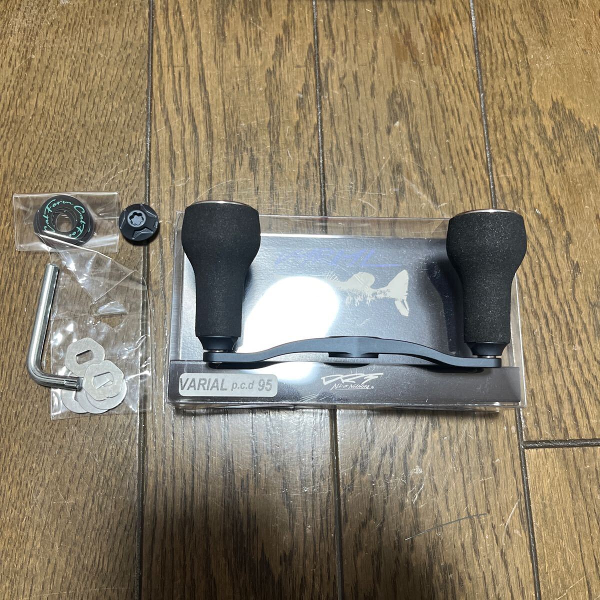 限定 DRT VARIAL バリアルハンドル マットネイビー カルフォームシルバーリムバージョン 95mm