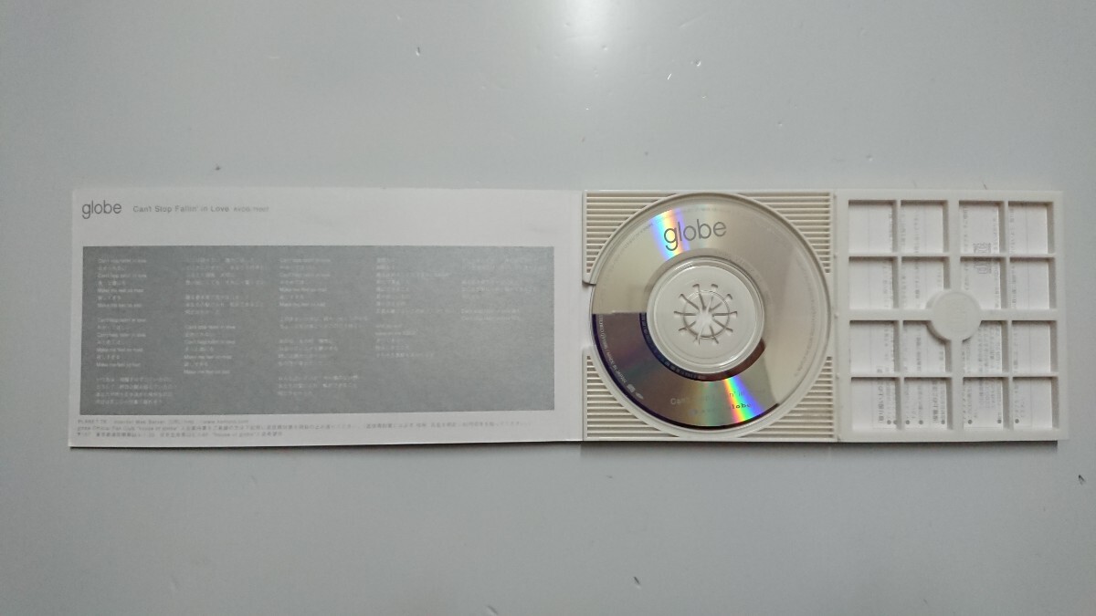 globe Can't Stop Fallin'in Love 8cmシングルCD_画像2