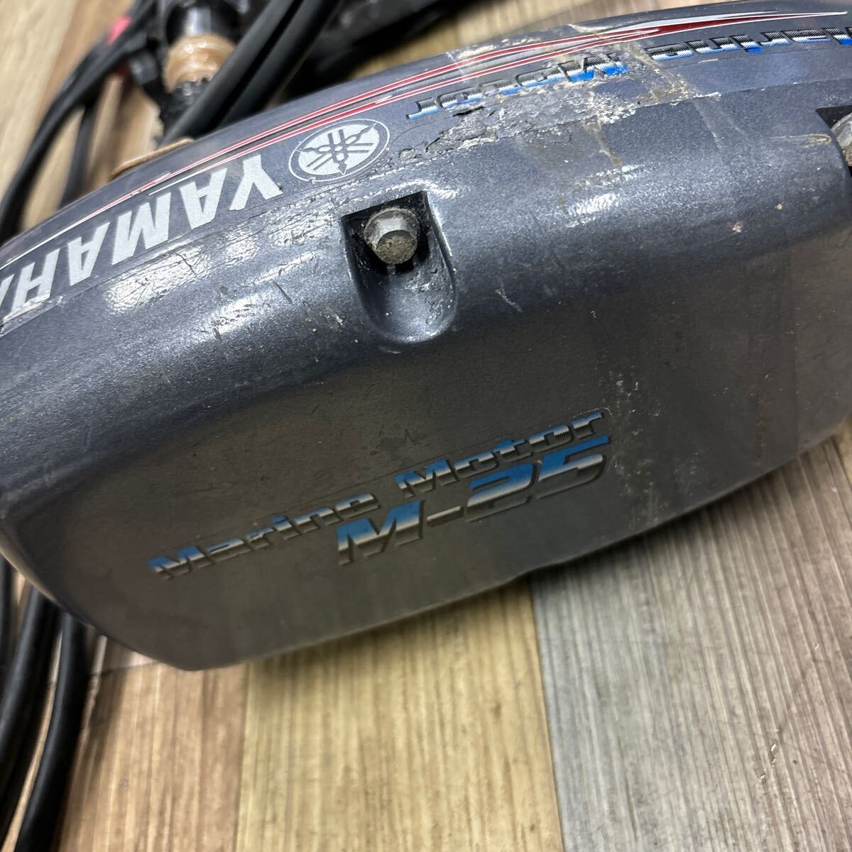 ジャンク品 YAMAHA ヤマハ マリンモーター M-25 ハンドエレキ ジャンク品 YAMAHA ヤマハ マリンモーター M-25 ハンドエレキ