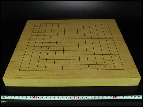 【楽天スーパーセール】 【金閣】碁盤 美品 送料無料(XA769) 旧家蔵出 厚み3cm 36.5cmx33cm 漆線 無垢材 囲碁