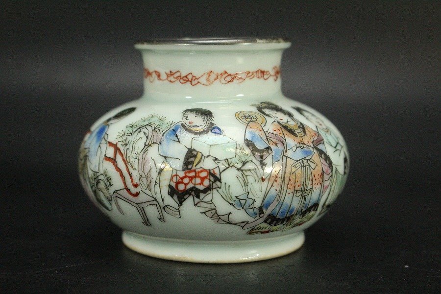 中国美術 色絵 魚紋 盤 φ18cm 光緒年製款 旧家蔵出 銀閣】中国美術 色絵人物紋 小壷 高5cm 旧家蔵出 送料無料(YB777