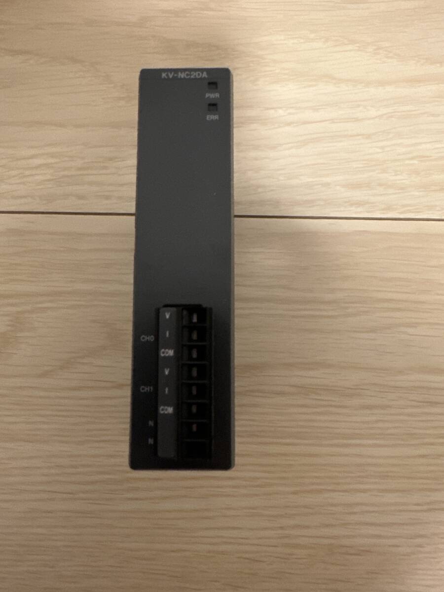 KV-NC2DA KEYENCE KV nano シリーズ アナログ出力ユニット シーケンサー　(2)