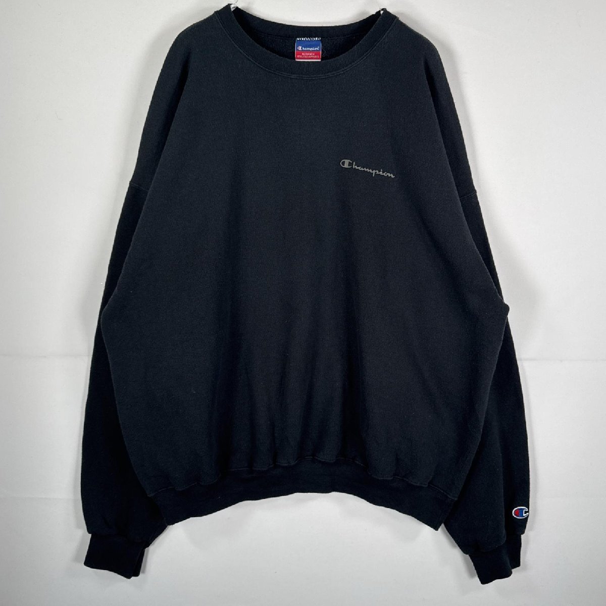 USA古着 チャンピオン Champion 長袖 スウェット オーバーサイズ ワンポイント トレーナー クルーネック 大きいサイズ 2XL ブラック 無地