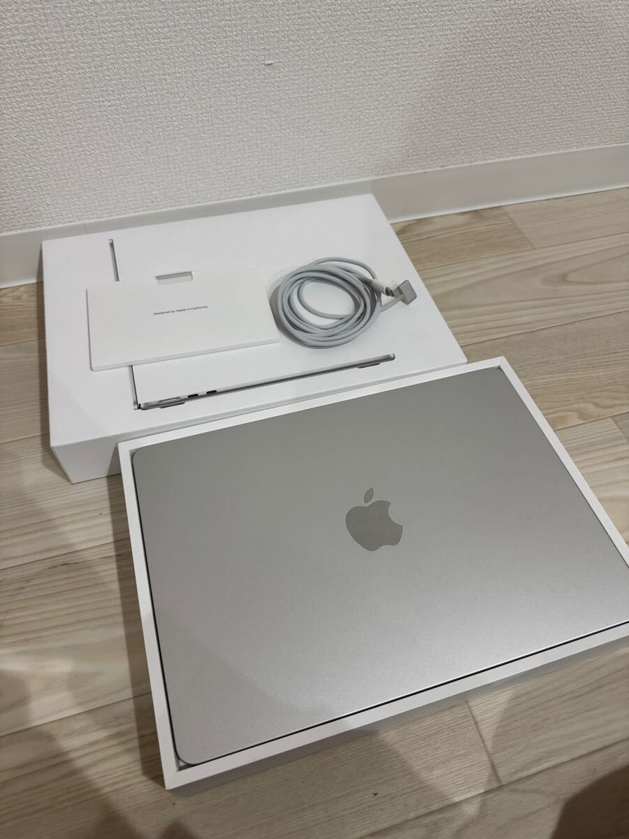 充放電回数12回!元箱付!Apple アップル MacBook Air A2681 13.6インチ M2 8GB SSD 256GB ノートパソコン PC(MacBook Air)|売買されたオークション情報、Yahoo!オークション(旧ヤフオク!) の商品情報をアーカイブ公開 - オークファン(aucfan.com) 充放電回数12回!元箱付!Apple アップル MacBook Air A2681 13.6インチ M2 8GB SSD 256GB ノートパソコン PC(MacBook Air)|売買されたオークション情報、Yahoo!オークション(旧ヤフオク!) の商品情報をアーカイブ公開 - オークファン(aucfan.com)