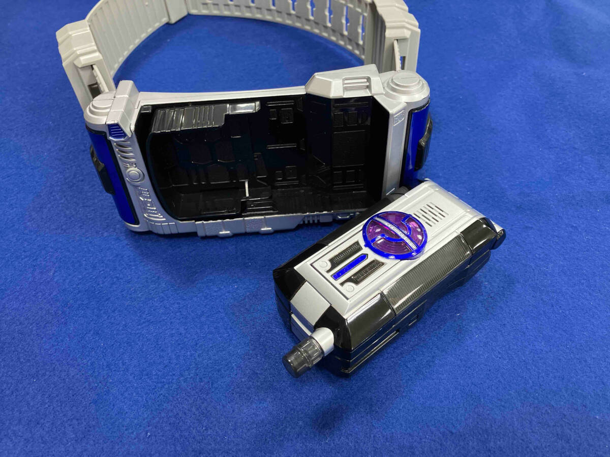 最低価格の 仮面ライダーファイズ バンダイ 555 ※動作 dxサイガドライバー 仮面ライダー