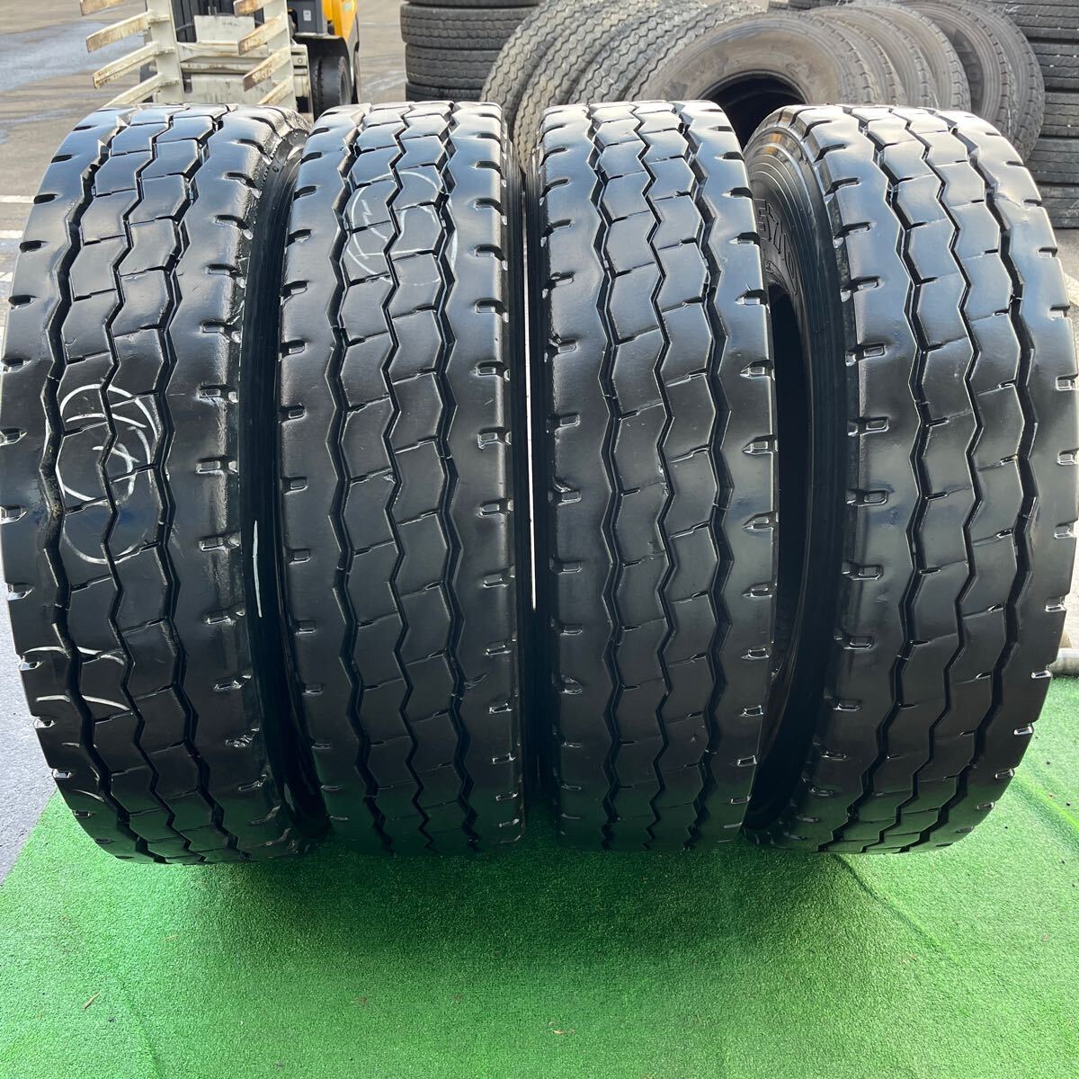 11R22.5 BRIDGESTONE, G570 супер-скидка прекрасный товар 4 шт. комплект :59000 иен 