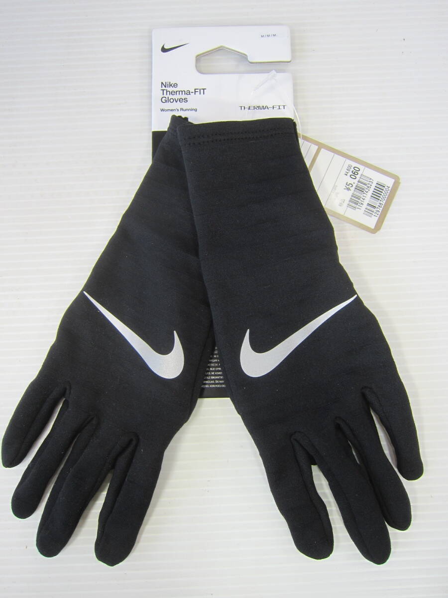 新品 レディース◆ナイキnike 保溫 グローブ THERMA-FIT M 防寒 定価￥5060 ランニング ジョギング マラソン 黒 タッチパネル対応 /L