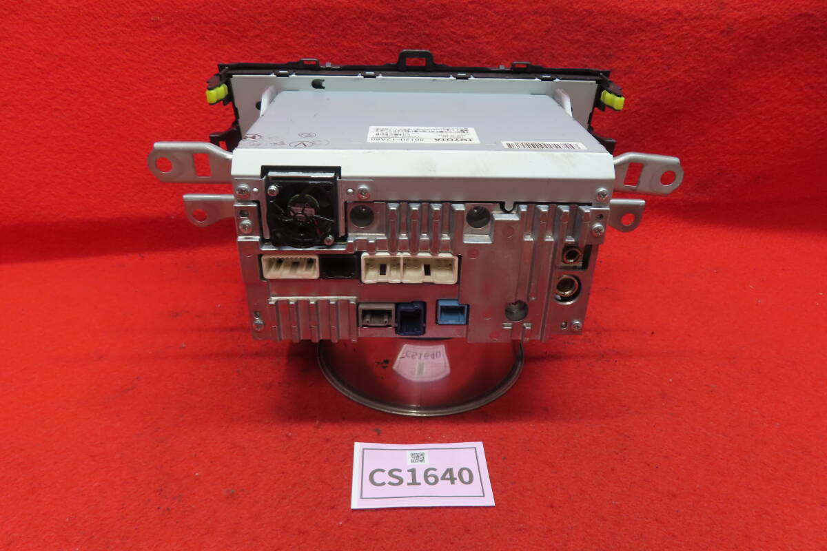 *CS1640* гарантия работы есть / Toyota оригинальный 86120-12A60 135000-4600A101 NZE141 Corolla Axio CD плеер CD панель Car Audio корпус только 
