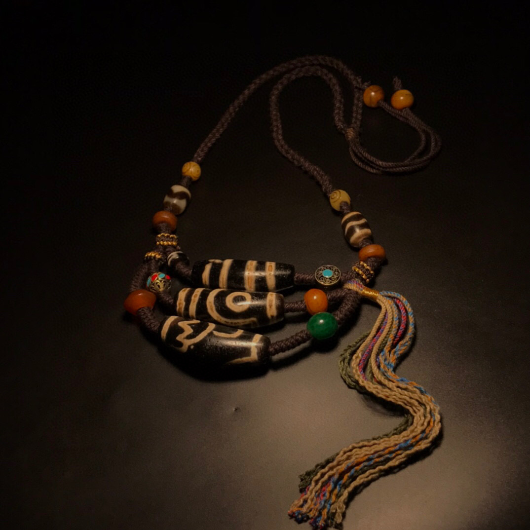 [.][.. производства * маленький . гравюра * корова угол небо . много . колье рука .* netsuke *...] первоклассный . старый . предмет China старый . старый изобразительное искусство старый прекрасный тест 