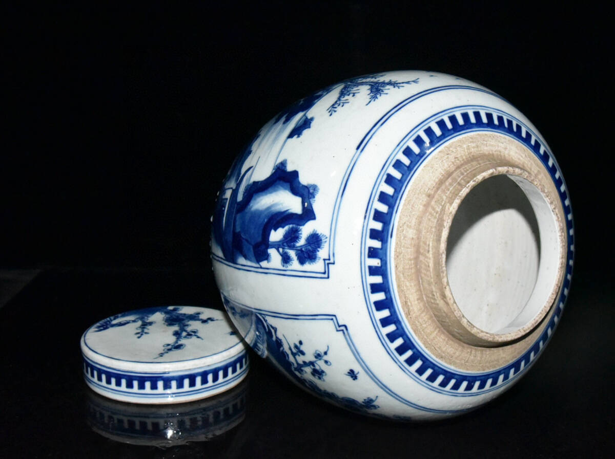 仁】『清・康熙年製款・古陶瓷品・青花・開窗・山水花鳥紋・蓋