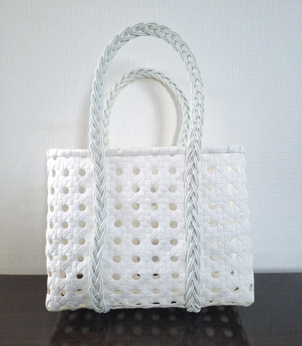 プラカゴ メルカド トートバッグ ハンドバッグ ハンドメイド バスケット 透かし ホワイト かごバッグ