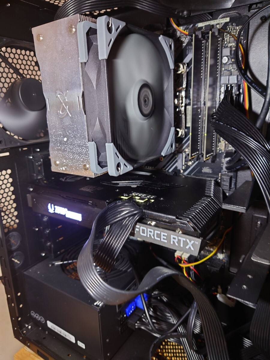 ゲーミングPC RTX2080 intel Core i9 9900K 16GB SSD搭載 ゲーミングPC RTX2080 intel Core i9 9900K 16GB SSD搭載
