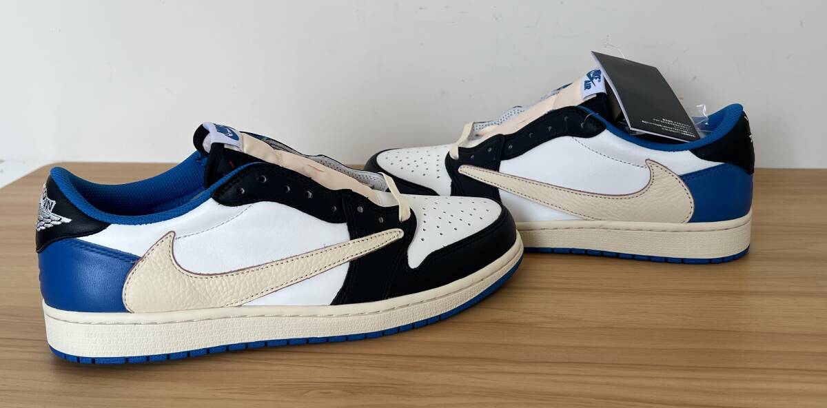 未使用新品】NIKE AIR JORDAN 1 LOW OG SP FRAGMENTDESIGN 未使用新品】NIKE AIR JORDAN 1 LOW OG SP FRAGMENTDESIGN