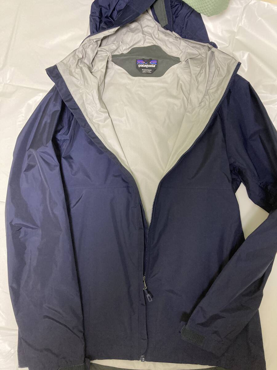 Patagonia トレントシェルジャケット(ネイビー・M)