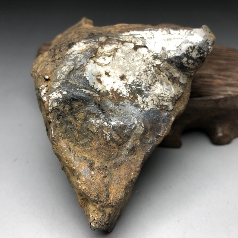 アルタイ隕石 原石 鉄隕石 石鉄隕石 磁石にくっ付く 隕石・宇宙