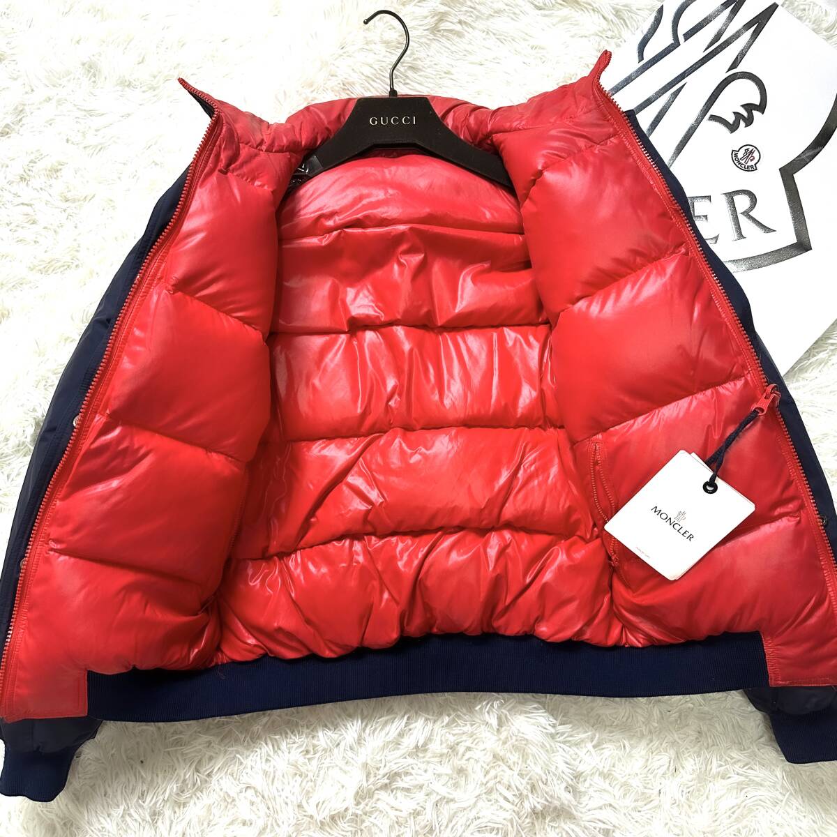 未使用級GORETEX!MONCLER asiccsダウンジャケット ゴアテックス 未使用級GORETEX!MONCLER asiccsダウンジャケット ゴアテックス