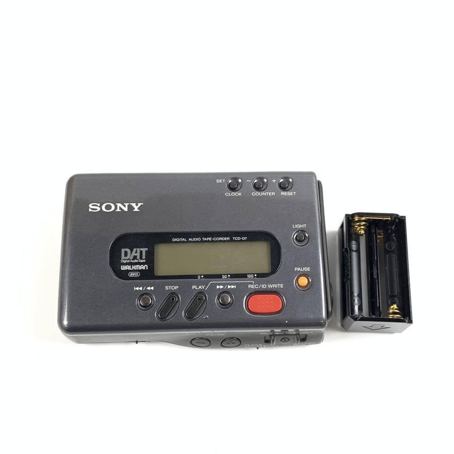 SONY ソニー TCD-D7 DAT WALKMAN ウォークマン ポータブル SONY ソニー TCD-D7 DAT WALKMAN ウォークマン ポータブル