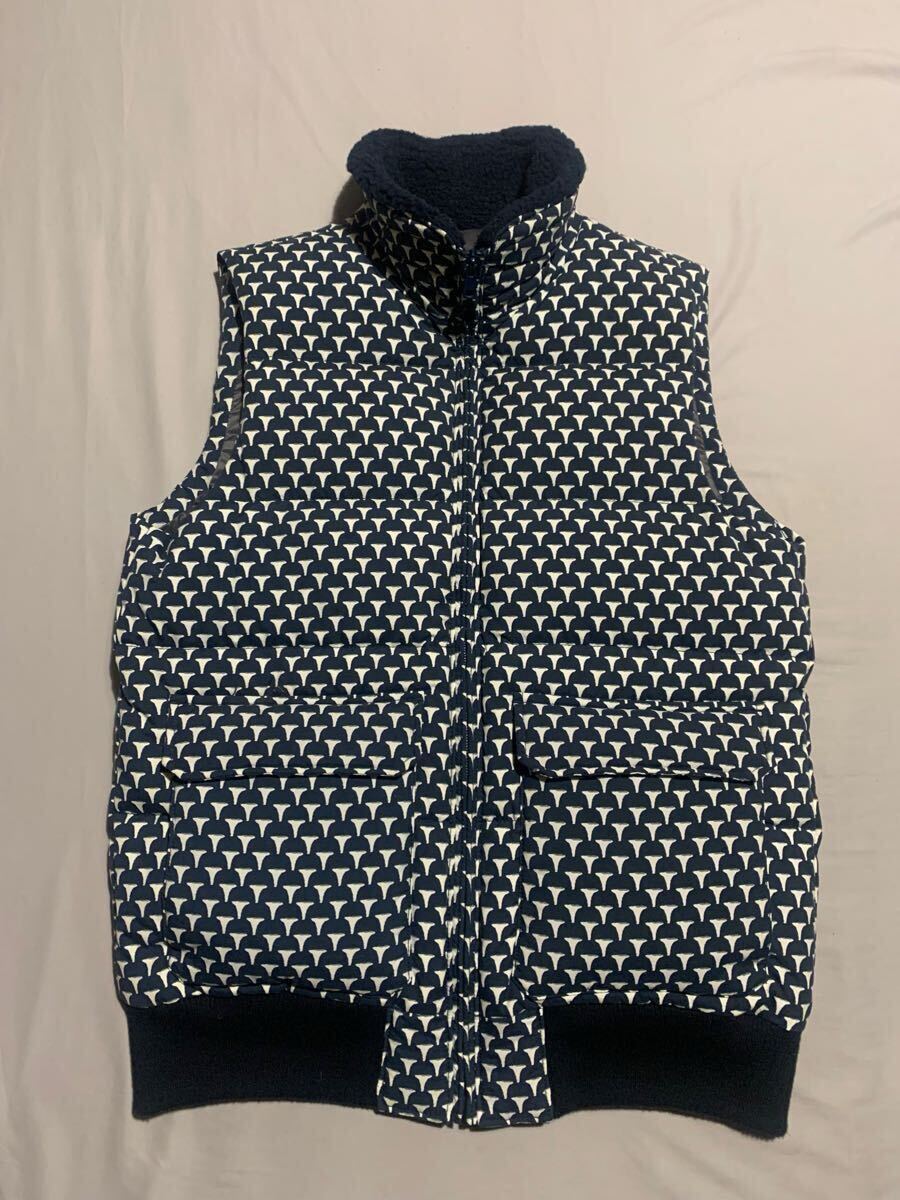 ヘリーハンセン　helly hansen ダウン ベスト 希少　XL 総柄 アウター