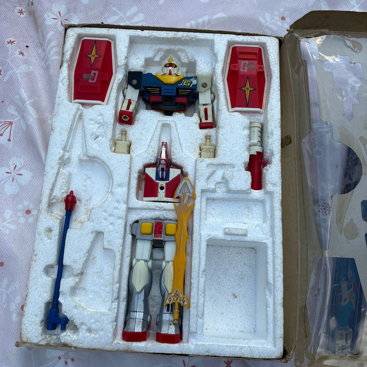 1000円〜 クローバー おもちゃ 機動戦士ガンダム 合体セット 1000円〜 クローバー おもちゃ 機動戦士ガンダム 合体セット
