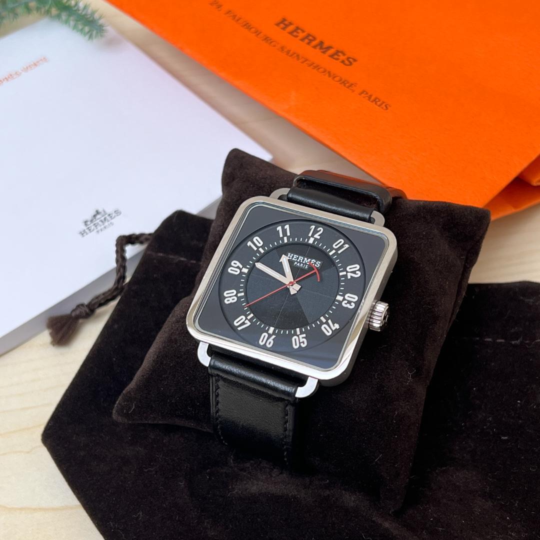 HERMES エルメス CarreH カレアッシュ ブラック 自動巻 腕時計 HERMES エルメス CarreH カレアッシュ ブラック 自動巻 腕時計