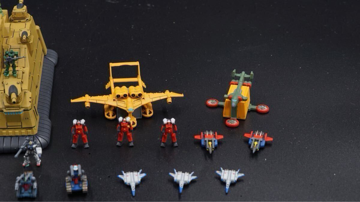 ガンダム1/1700 GK完成品 0079 連邦地上大部隊 ミニ・トレー陸上