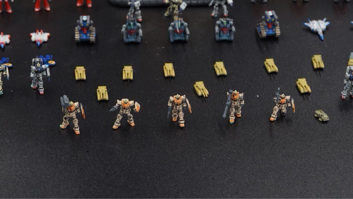 ガンダム1/1700 GK完成品 0079 連邦地上大部隊 ミニ・トレー陸上