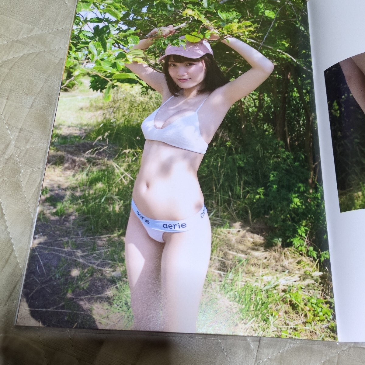 由良ゆら 写真集