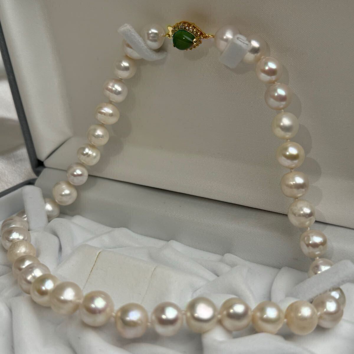 綺麗ヒスイ本真珠ネックレス10-11mm 42cm 翡翠留め具　 SILVER 冠婚葬祭　 ネックレス パール　 大珠