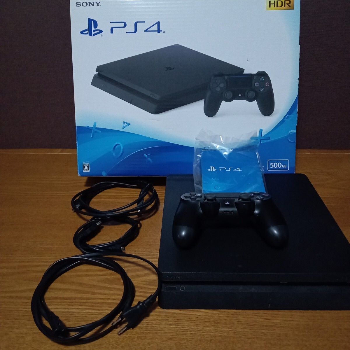PS4 ジェットブラック CUH-2100Aジャンクです。
