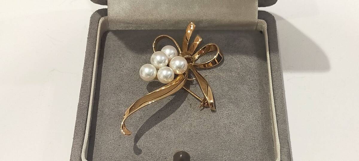 MIKIMOTO K18 ブローチ 真珠6-7mm玉 リボン 紙箱(破損有 MIKIMOTO K18 ブローチ 真珠6-7mm玉 リボン 紙箱(破損有