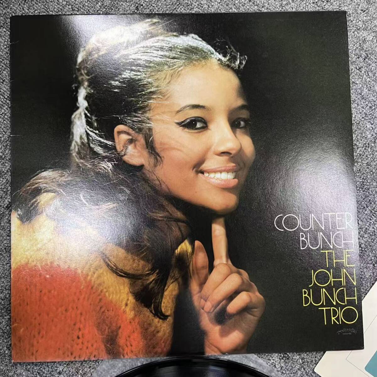 同梱５枚以上送料無料 ジョン・バンチ・トリオ The John Bunch Trio /Counter bunch KUX-57-G/1977NB0109-006