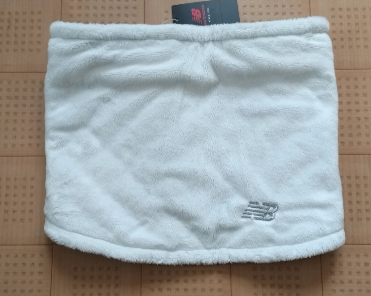 即決新品 New Balance GOLF リバーシブル ネックウォーマー ブラック/ホワイト ニューバランス ゴルフ_画像7