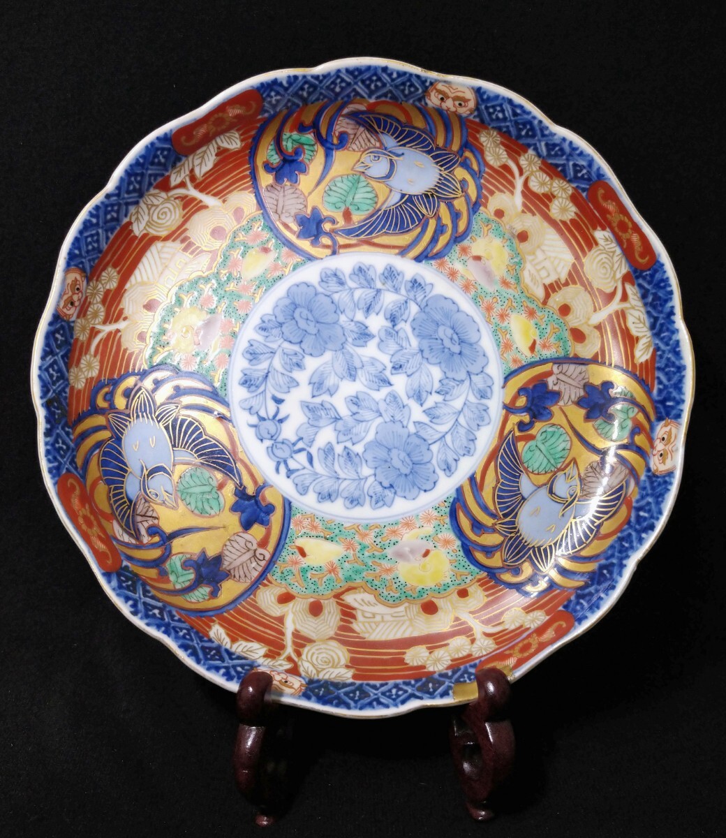 古伊万里 染付 金彩 色絵 花唐草文 富貴長春 花鳥図 輪花 25cm 古伊万里 染付 金彩 色絵 花唐草文 富貴長春 花鳥図 輪花 25cm
