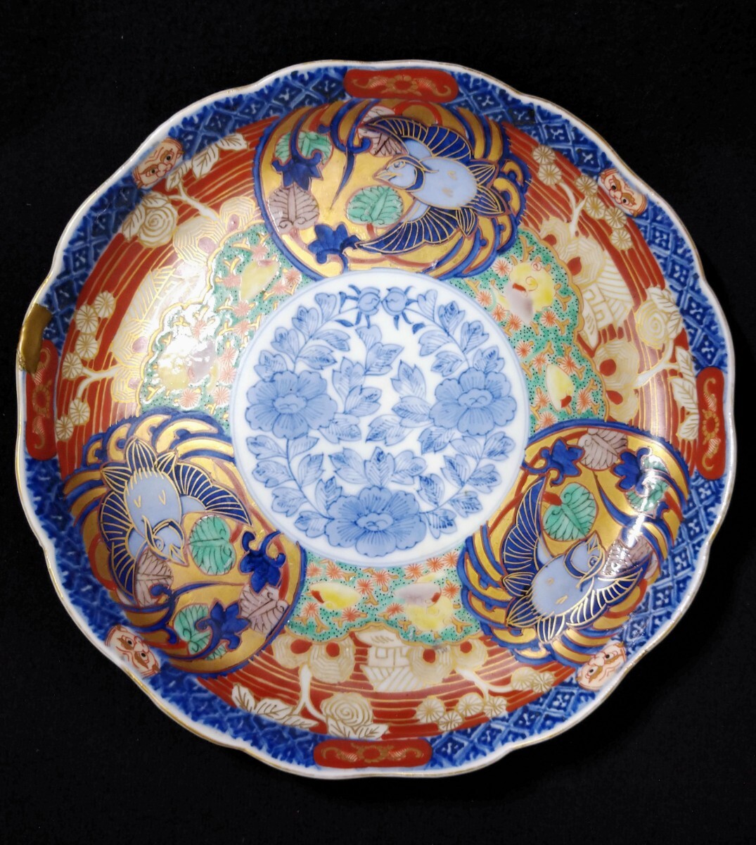 古伊万里 染付 金彩 色絵 花唐草文 富貴長春 花鳥図 輪花 25cm 古伊万里 染付 金彩 色絵 花唐草文 富貴長春 花鳥図 輪花 25cm