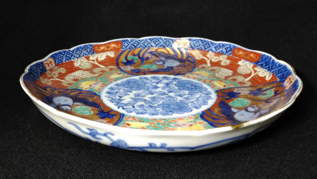 古伊万里 染付 金彩 色絵 花唐草文 富貴長春 花鳥図 輪花 25cm 古伊万里 染付 金彩 色絵 花唐草文 富貴長春 花鳥図 輪花 25cm