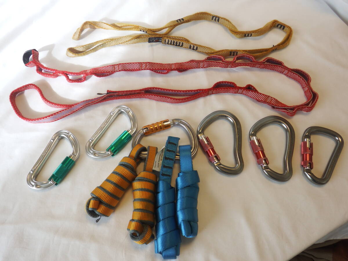 Petzl ペツル NAVAHO SIT ナバホ シット ハーネス 付属品多数 Petzl ペツル NAVAHO SIT ナバホ シット ハーネス 付属品多数