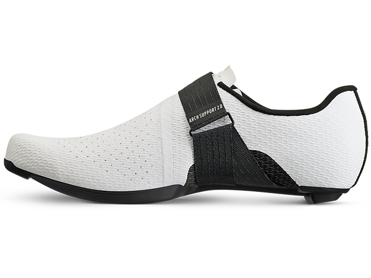 ●☆店頭展示品/FIZIK(フィジーク)//シューズ//STABILITA CARBON LIMITED EDITION/[ ホワイト 41.0 （ 26.35cm）]//r31637●☆