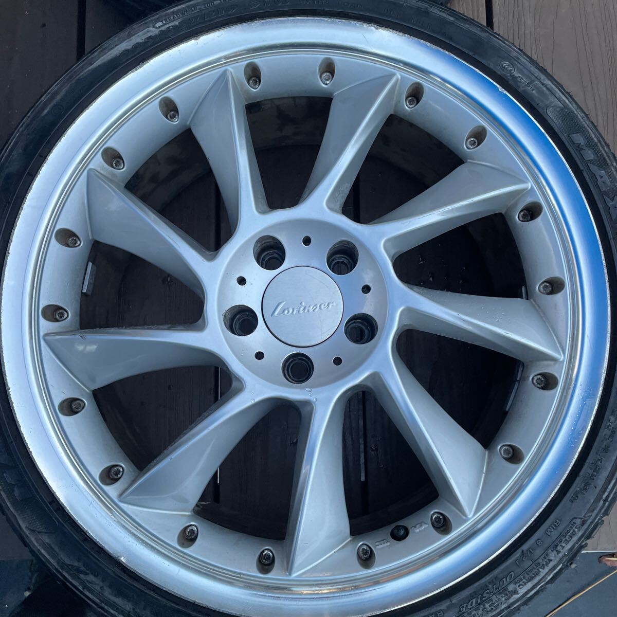 WH212 社外ホイール 19×8.5J +35 114.3 5穴 235 35 R19 タイヤ WH212 社外ホイール 19×8.5J +35 114.3 5穴 235 35 R19 タイヤ