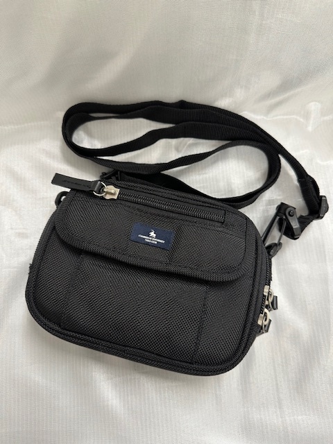 CAMBRIDGE UNIVERSITY POLO CLUB ショルダーバッグ ミニバッグ 黒 ブラック