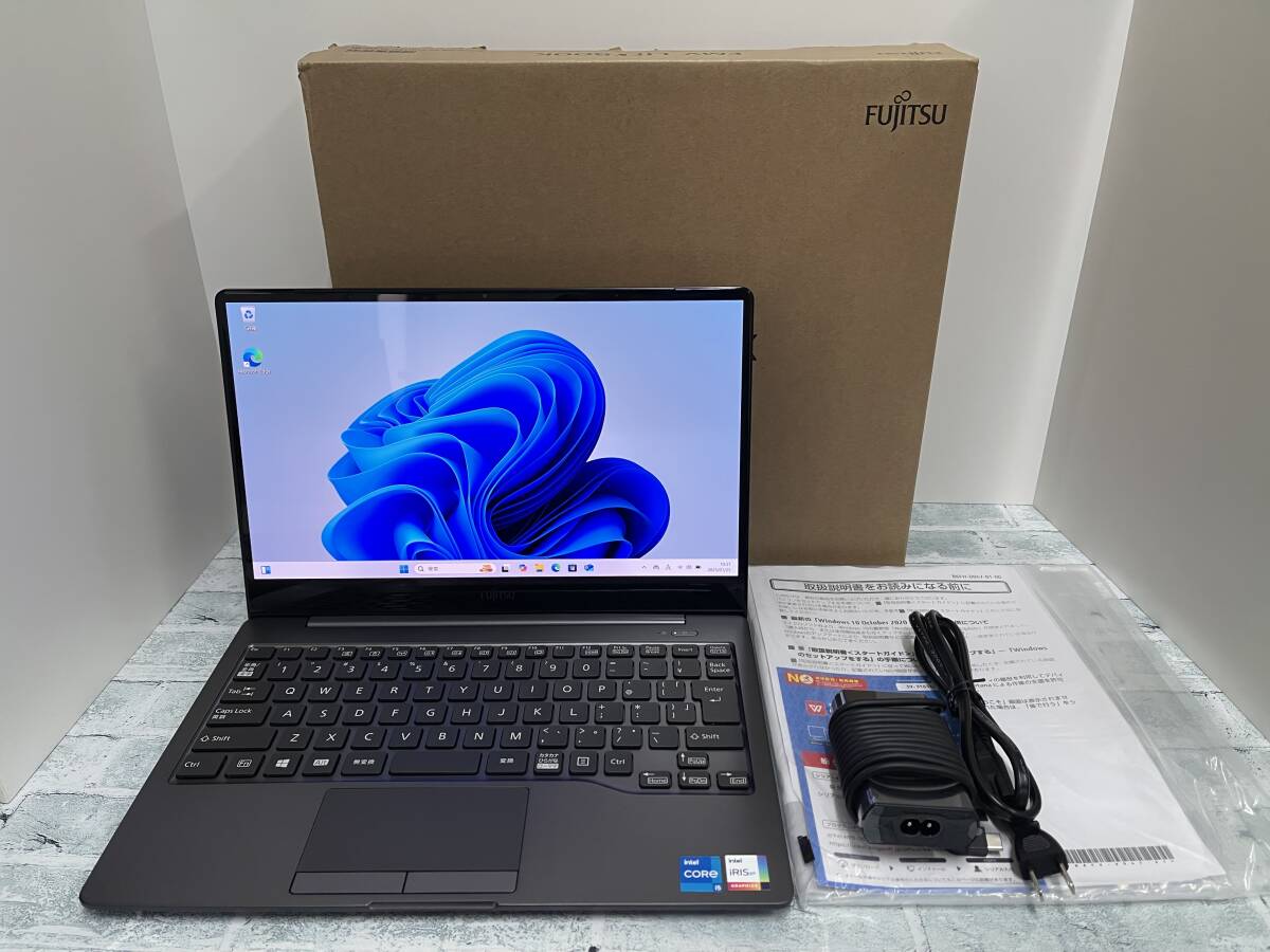 富士通 LIFEBOOK CH90/E3 有機ELディスプレイ Intel Core i5-1135G7 メモリ8GB+SSD512GB 13.3型FHD 顔認証 Office付 Win11 送料無料 N7J862
